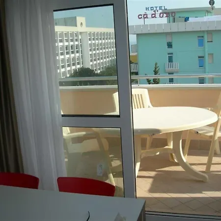 アパート Fuer 6 Personen Ca 42 Qm In Bibione, Adriakueste Italien Und Umgebung
