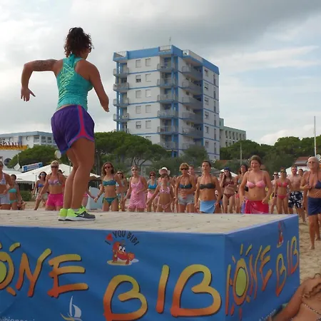 アパート Fuer 6 Personen Ca 42 Qm In Bibione, Adriakueste Italien Und Umgebung *